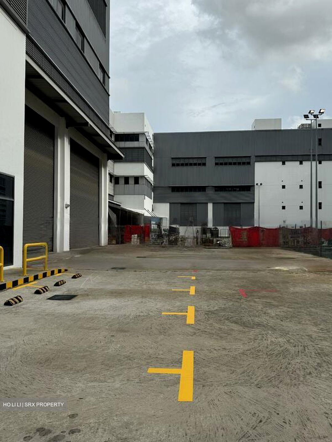 Loyang Villas (D17), Factory #483374611